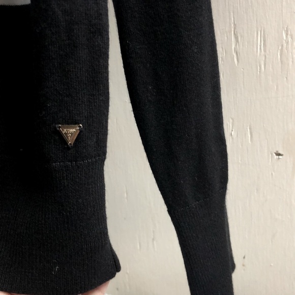 Clothes for women, Guess, size L, color black and white. - Picture 5 of 6